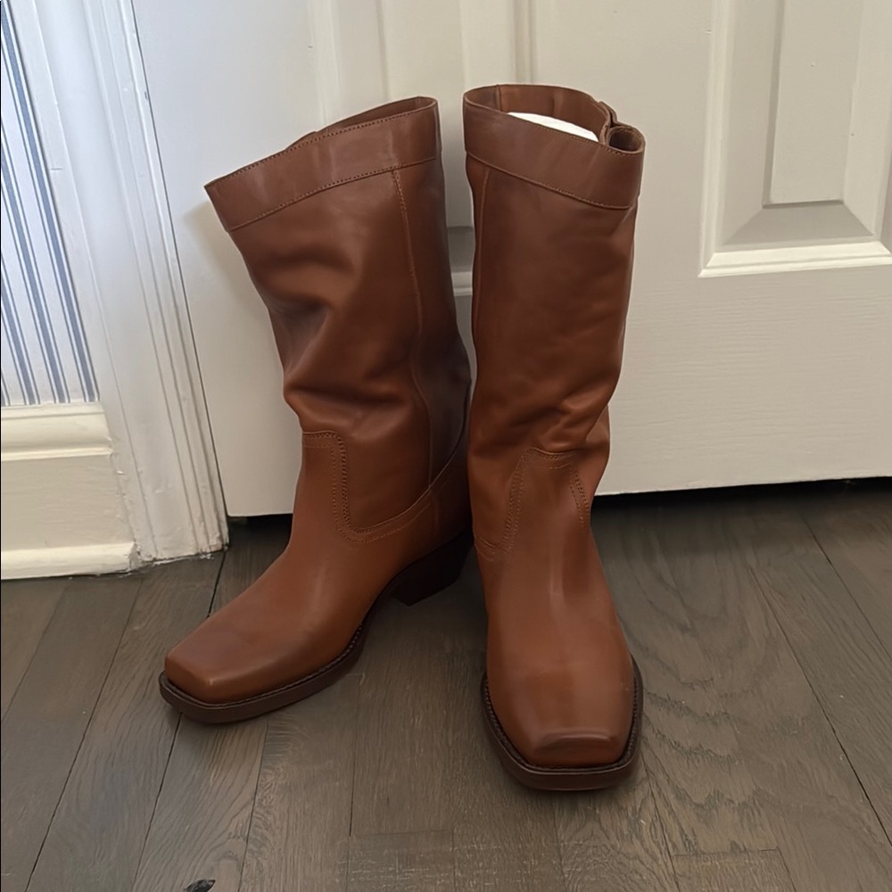 Isabel Marant Ademe Women's Boots - Picture 2 of 6